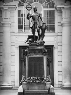 St George statue by Sir George Frampton PPRSS