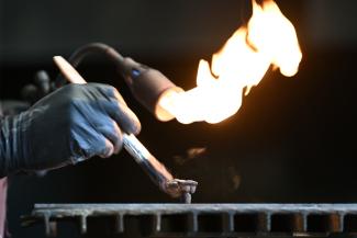 Behind the Scenes at Milwyn Foundry, casting the 10gram challenge 2024